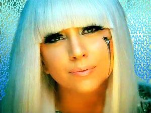 «Леди Гага» с «Анютой»!